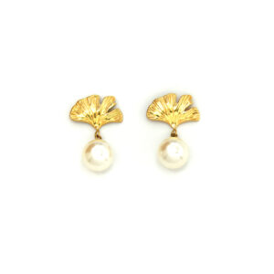 Creative Ginkgo Leaf Pearl Pendant